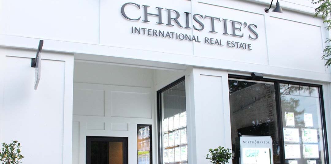 compass-compra-christies-real-estate