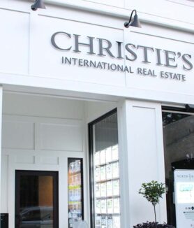 compass-compra-christies-real-estate